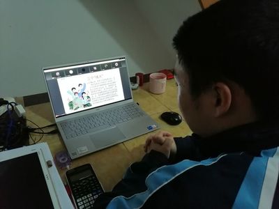 传承百年精神 彰显时代担当——金山中学学生会五四专题学习活动顺利开展