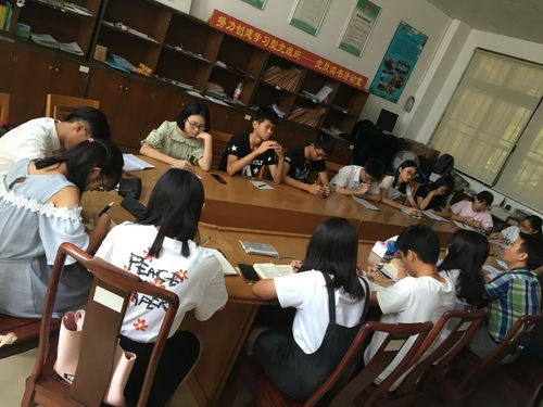 石龙中学学生会换届顺利完成，新一届团队扬帆起航